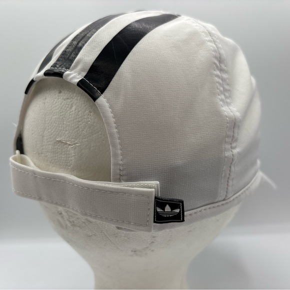 Adidas Originals Women’s Original Relaxed Black/White Nylon StrapBack Hat OSFM - Picture 9 of 16